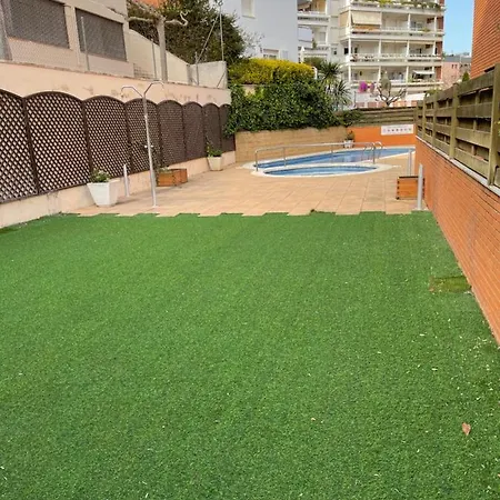 Seahomes Vacations, Fenals Beach&chic, Pk, Full Equipped * Lloret de Mar