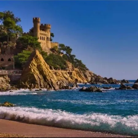 Seahomes Vacations, Fenals Beach&chic, Pk, Full Equipped * Lloret de Mar