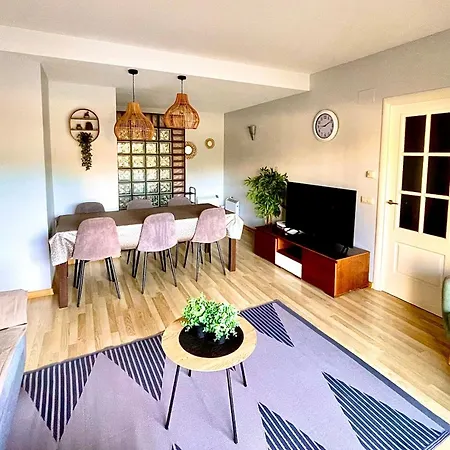 Apartment Fenals Beach&chic, Boutique Apartament, Free Parking, Full Equipped Near The *