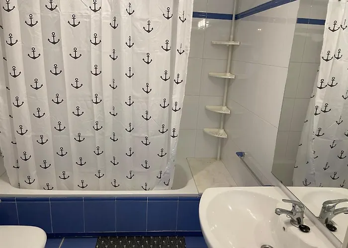 Apartmán Fenals Beach&chic, Boutique Apartament, Free Parking, Full Equipped Near The