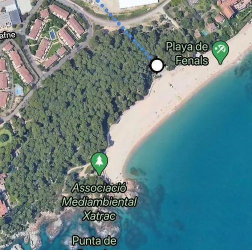 Apartmán Fenals Beach&chic, Boutique Apartament, Free Parking, Full Equipped Near The *