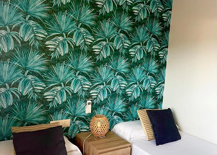 Fenals Beach&chic, Boutique Apartament, Free Parking, Full Equipped Near The Apartmán *